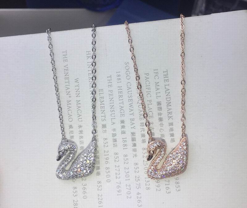 Swarovski Necklace 05lyx248 (1)